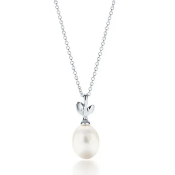 Tiffany Paloma Picasso Pearl Pendant Necklace - Picture 2 of 6
